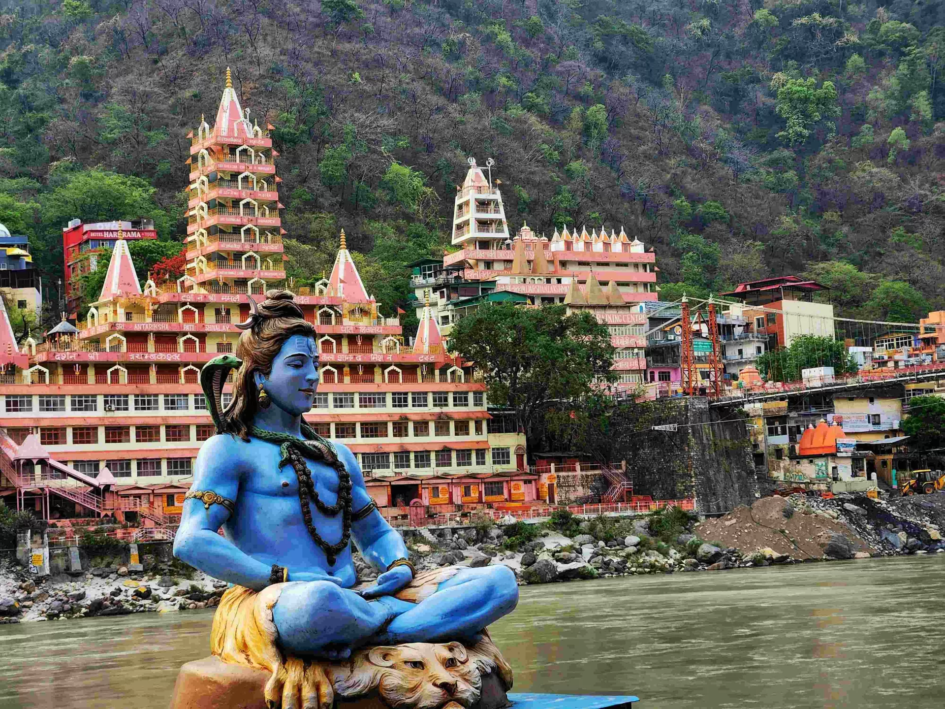 Explore Royal Uttarakhand